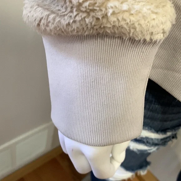 The North Face Jacket - Picture 9 of 14